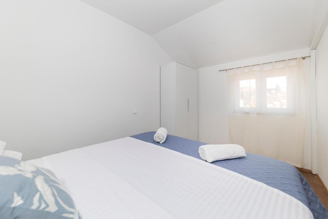Apartmani Valentina *