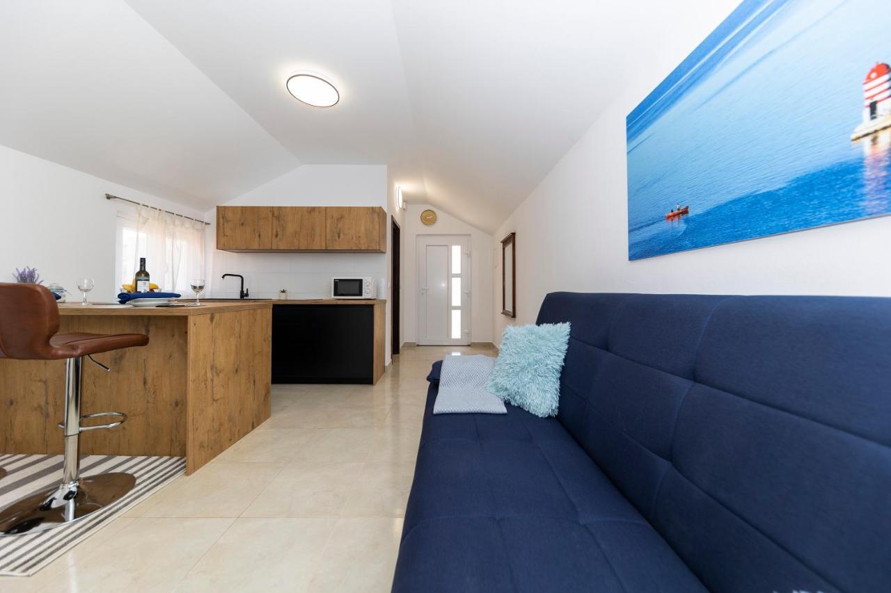Apartmani Valentina *